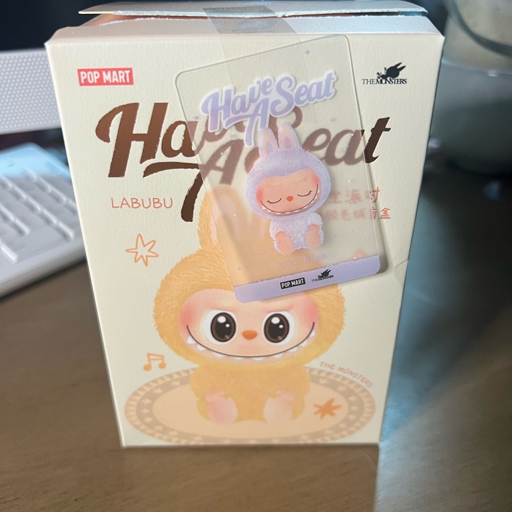 Pop Mart Labubu Have a Seat Figure - Cream and Pink
